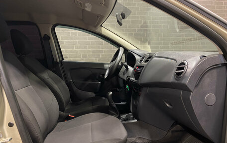Renault Logan II, 2021 год, 1 095 000 рублей, 10 фотография