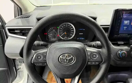 Toyota Corolla, 2022 год, 1 050 100 рублей, 11 фотография