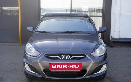 Hyundai Solaris II рестайлинг, 2011 год, 593 000 рублей, 2 фотография
