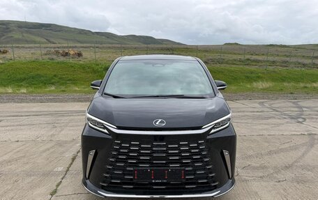 Lexus LM, 2025 год, 17 200 000 рублей, 1 фотография