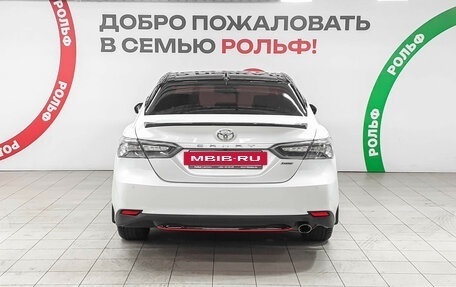Toyota Camry, 2021 год, 2 671 000 рублей, 5 фотография