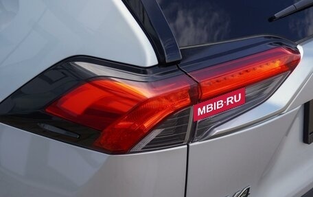 Toyota RAV4, 2020 год, 4 620 000 рублей, 8 фотография