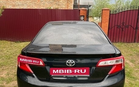 Toyota Camry, 2014 год, 1 570 000 рублей, 3 фотография