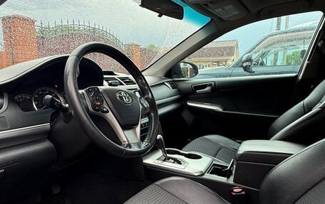 Toyota Camry, 2014 год, 1 570 000 рублей, 6 фотография