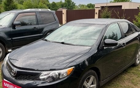 Toyota Camry, 2014 год, 1 570 000 рублей, 7 фотография