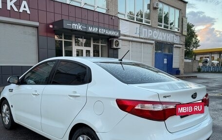 KIA Rio III рестайлинг, 2013 год, 650 000 рублей, 7 фотография