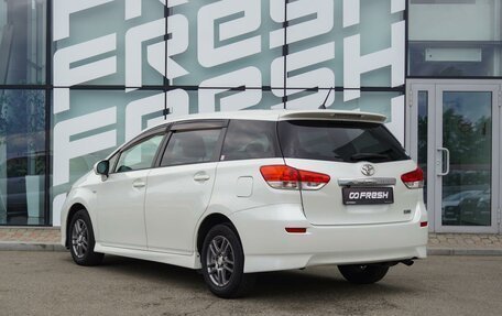 Toyota Wish II, 2012 год, 1 260 000 рублей, 3 фотография