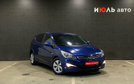 Hyundai Solaris II рестайлинг, 2015 год, 1 200 000 рублей, 3 фотография