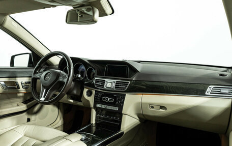 Mercedes-Benz E-Класс, 2013 год, 2 399 700 рублей, 10 фотография