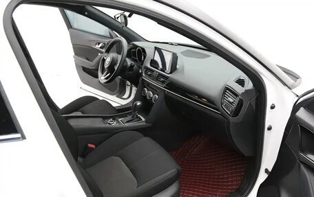 Mazda CX-4, 2023 год, 1 800 000 рублей, 11 фотография