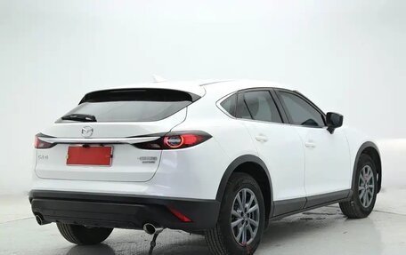 Mazda CX-4, 2023 год, 1 800 000 рублей, 5 фотография