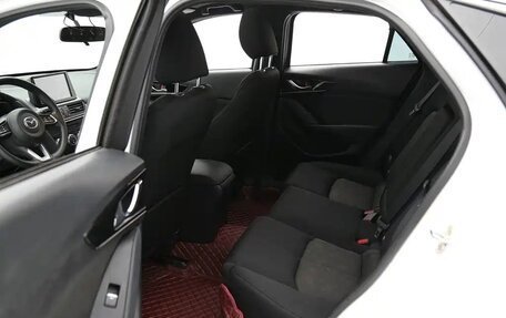 Mazda CX-4, 2023 год, 1 800 000 рублей, 12 фотография