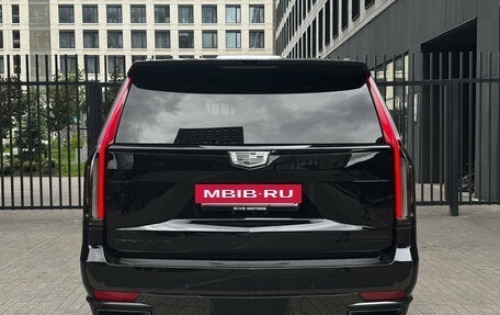 Cadillac Escalade V, 2022 год, 10 300 000 рублей, 6 фотография