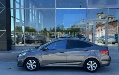 Hyundai Solaris II рестайлинг, 2011 год, 800 000 рублей, 8 фотография