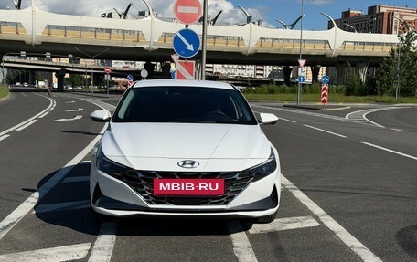 Hyundai Avante, 2021 год, 1 849 000 рублей, 2 фотография
