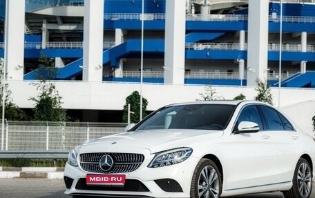Mercedes-Benz C-Класс, 2020 год, 4 000 000 рублей, 1 фотография