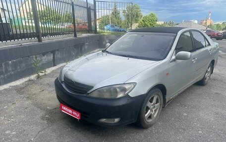 Toyota Camry V40, 2002 год, 285 000 рублей, 1 фотография