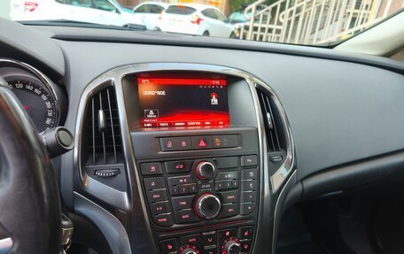 Opel Astra J, 2014 год, 945 000 рублей, 9 фотография
