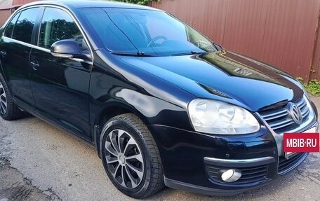 Volkswagen Jetta VI, 2010 год, 480 000 рублей, 3 фотография