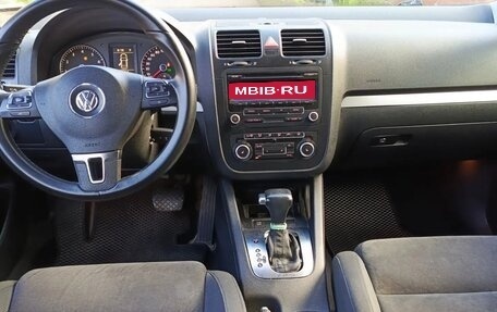 Volkswagen Jetta VI, 2010 год, 480 000 рублей, 8 фотография