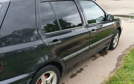 Volkswagen Golf III, 1995 год, 105 000 рублей, 2 фотография