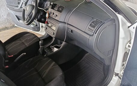 Skoda Fabia II, 2014 год, 850 000 рублей, 9 фотография