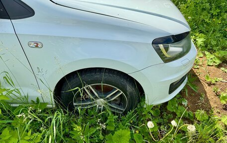 Volkswagen Polo VI (EU Market), 2015 год, 550 000 рублей, 3 фотография