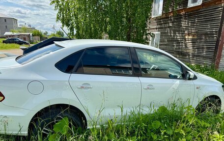 Volkswagen Polo VI (EU Market), 2015 год, 550 000 рублей, 4 фотография