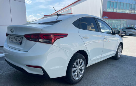 Hyundai Solaris II рестайлинг, 2019 год, 1 590 000 рублей, 3 фотография