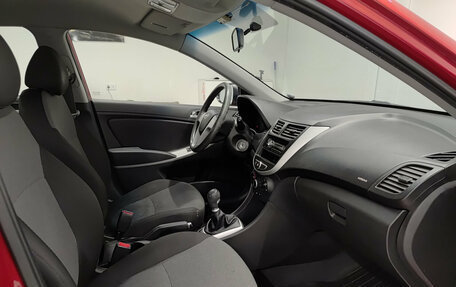Hyundai Solaris II рестайлинг, 2012 год, 764 000 рублей, 13 фотография
