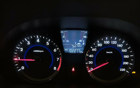 Hyundai Solaris II рестайлинг, 2012 год, 764 000 рублей, 16 фотография