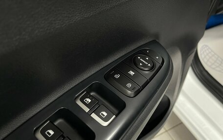 KIA Rio IV, 2019 год, 1 529 000 рублей, 18 фотография