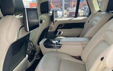Land Rover Range Rover IV рестайлинг, 2019 год, 7 500 000 рублей, 12 фотография
