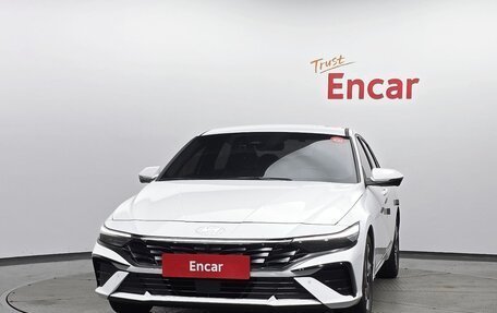 Hyundai Avante, 2023 год, 1 650 000 рублей, 2 фотография