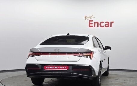 Hyundai Avante, 2023 год, 1 650 000 рублей, 3 фотография