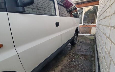 Hyundai H200 I, 2000 год, 460 000 рублей, 6 фотография