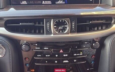 Lexus LX III, 2018 год, 9 200 000 рублей, 9 фотография