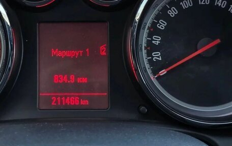 Opel Astra J, 2012 год, 620 000 рублей, 14 фотография