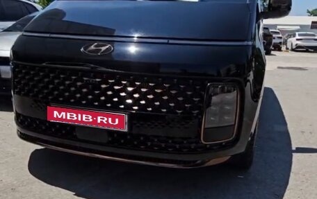 Hyundai Staria, 2022 год, 5 700 000 рублей, 1 фотография