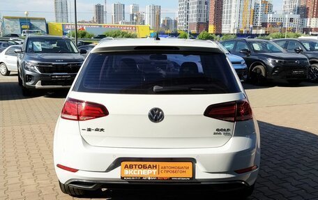 Volkswagen Golf VII, 2020 год, 1 850 000 рублей, 5 фотография