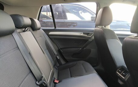 Volkswagen Golf VII, 2020 год, 1 850 000 рублей, 18 фотография