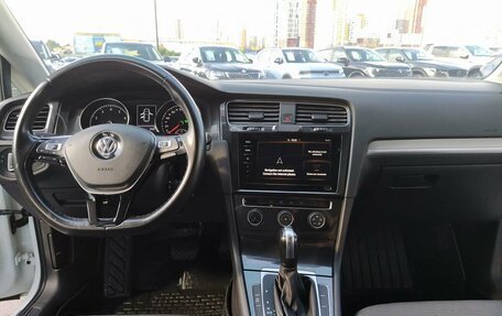 Volkswagen Golf VII, 2020 год, 1 850 000 рублей, 24 фотография