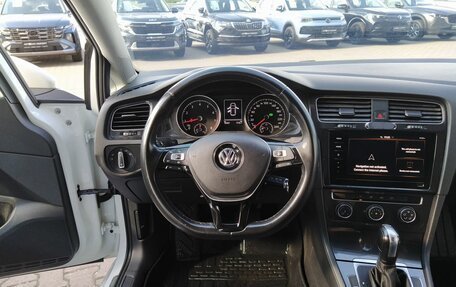 Volkswagen Golf VII, 2020 год, 1 850 000 рублей, 26 фотография