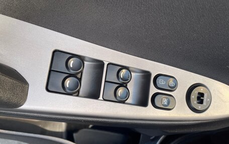 Hyundai Solaris II рестайлинг, 2016 год, 890 000 рублей, 12 фотография
