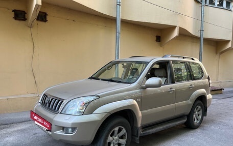 Toyota Land Cruiser Prado 120 рестайлинг, 2007 год, 2 950 000 рублей, 9 фотография