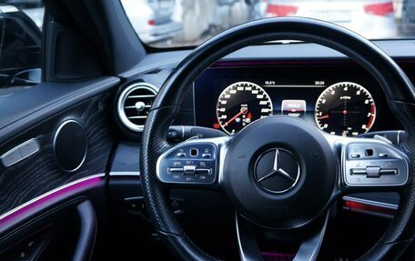 Mercedes-Benz E-Класс, 2018 год, 3 000 000 рублей, 13 фотография