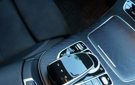 Mercedes-Benz E-Класс, 2018 год, 3 000 000 рублей, 21 фотография