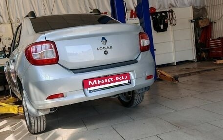 Renault Logan II, 2019 год, 920 000 рублей, 6 фотография