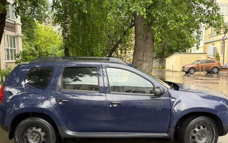 Renault Duster I рестайлинг, 2014 год, 910 000 рублей, 2 фотография