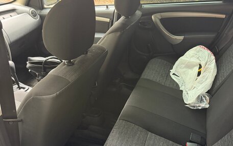 Renault Duster I рестайлинг, 2014 год, 910 000 рублей, 8 фотография